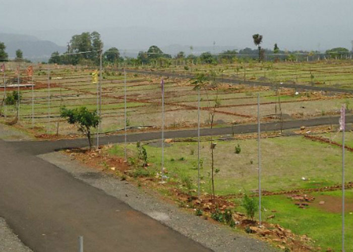 AUTHORITY PLOTS GREATER NOIDA